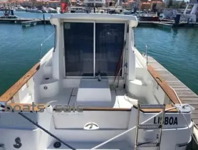 Beneteau Antares 710