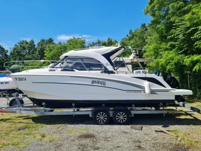 Beneteau Antares 8 OB