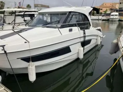Beneteau Antares 9