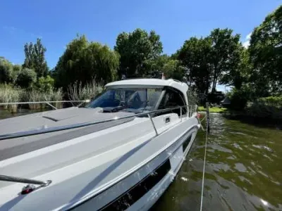 Beneteau Antares 9