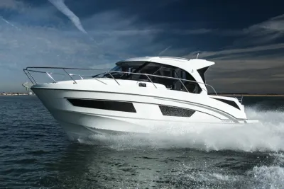Beneteau Antares 9 OB, 2026 NEW BOAT