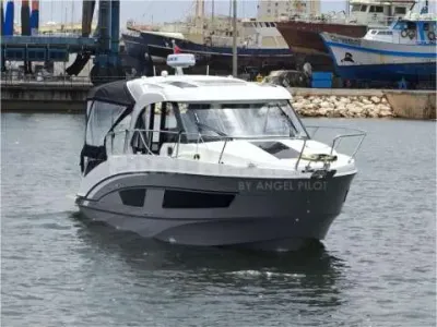 Beneteau Antares 9 OB