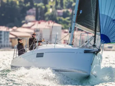 Beneteau First 30