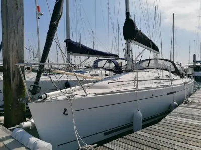 Beneteau First 31.7 2005 Cruising Yacht