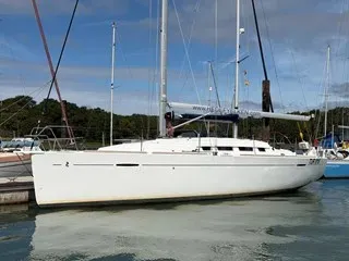 Beneteau First 35