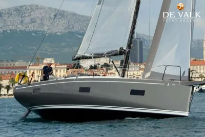 BENETEAU FIRST 44 sailing yacht for sale