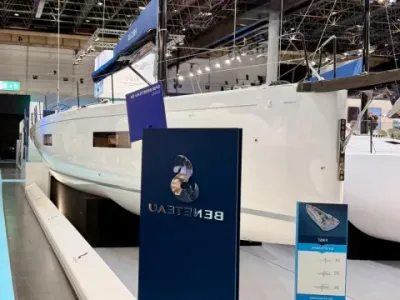 Beneteau First 60