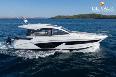 BENETEAU GT45 motor yacht for sale