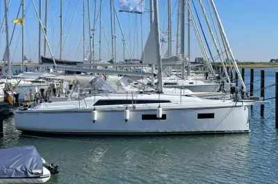 Beneteau Oceanis 34.1