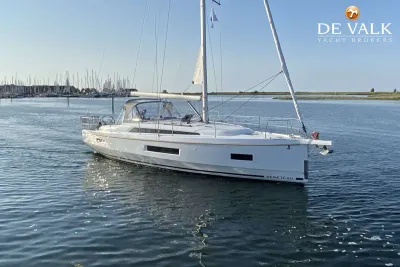 BENETEAU OCEANIS 40.1 sailing yacht for sale
