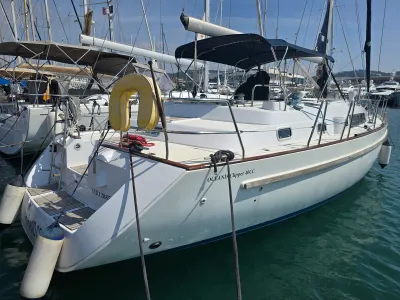 Beneteau Oceanis 40 CC 2000 Cruising Yacht
