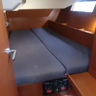 Beneteau Oceanis 41.1