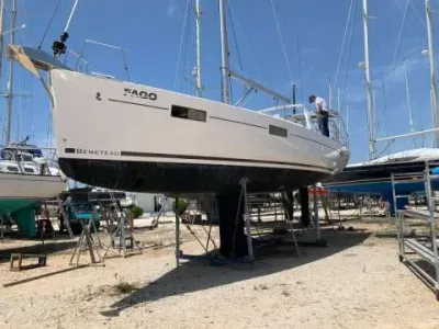 Beneteau Oceanis 41.1
