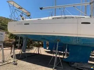 Beneteau Oceanis 43
