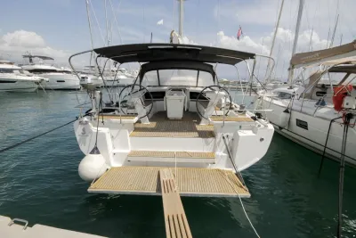 Beneteau Oceanis 46.1