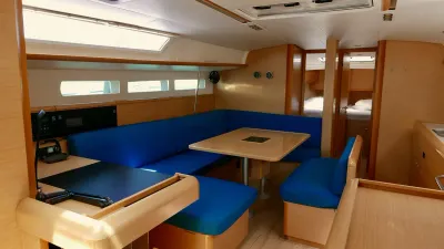 Beneteau Oceanis 51.1 2018