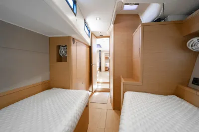 Beneteau Oceanis 54 2011