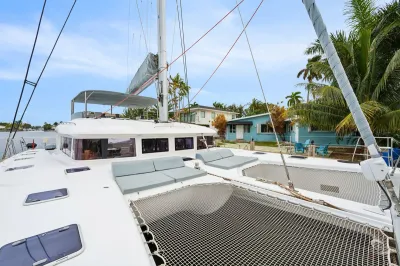 Beneteau Oceanis 60 2016