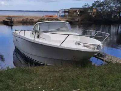 Beneteau Ombrine 700