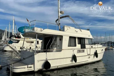 BENETEAU SWIFT TRAWLER 44 motor yacht for sale