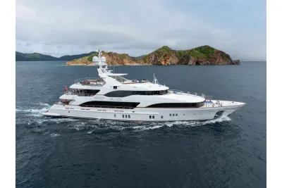 Benetti Benetti Vision 145 2011