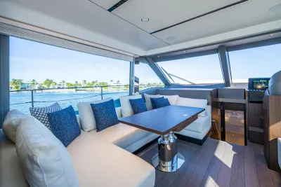 Benetti Custom Lloyds M.Y. 1983