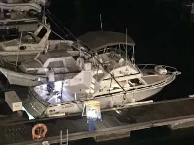Bertram 28