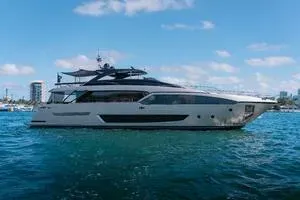 BEYOND BEYOND 90' Riva 2019