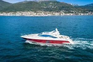 Blind Squirrel 68' Azimut 2009