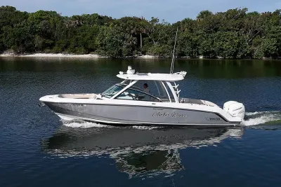 Boston Whaler 320 Vantage 2018