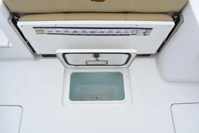 Boston Whaler 350 Outrage 2016
