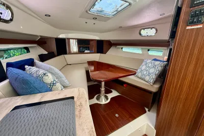 Boston Whaler 420 Outrage 2019