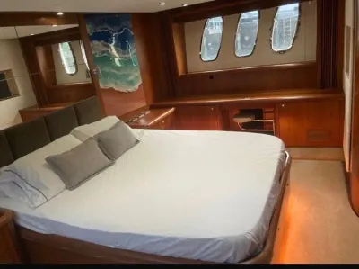 Bray Yacht Design Long Range Explorer Motoryacht 2028
