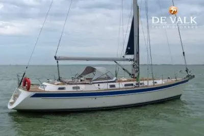 BROADBLUE 415 sailing yacht for sale