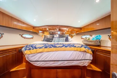 Broward Raised Pilothouse 2000