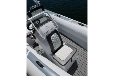 Carolina Skiff E18 JVX CC 2025