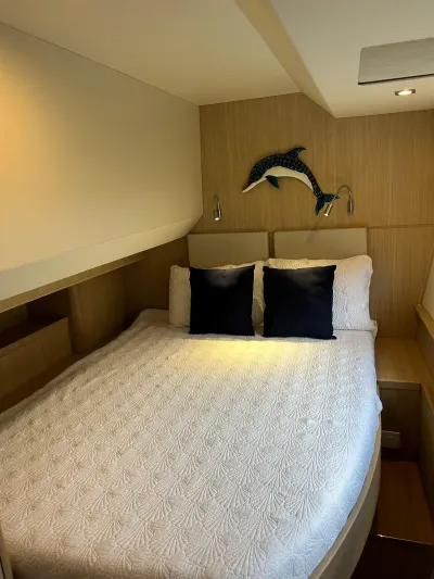 Carver 355 Aft Cabin Motor Yacht 1998