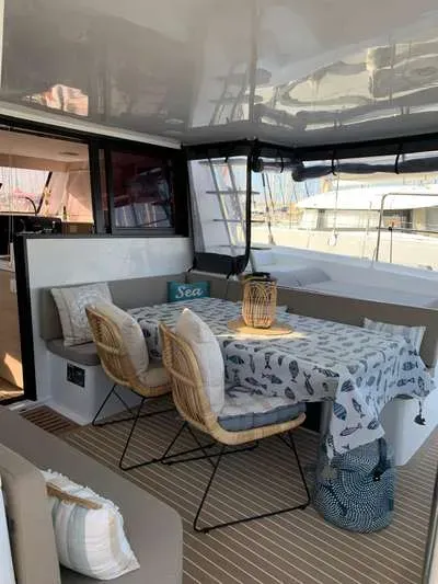 Catamaran AVENTURA 37 occasion France