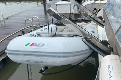 Catamaran Bloomfield 86 Motorsailor 2025
