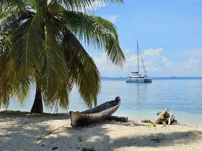Catamaran LAGOON 42 occasion Martinique