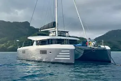 Catamaran LAGOON 42 occasion Polynésie française