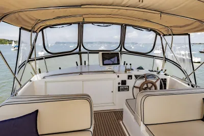 Cheoy Lee Sport Motor Yacht 2002