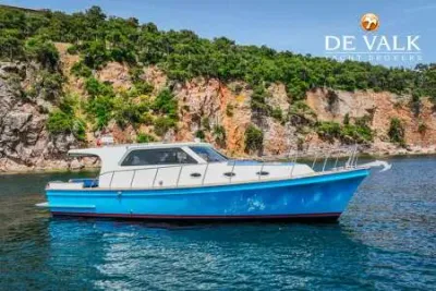 CLASSIC COASTER 38 TWIN motor yacht for sale