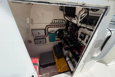 Cobia 350 Center Console 2020
