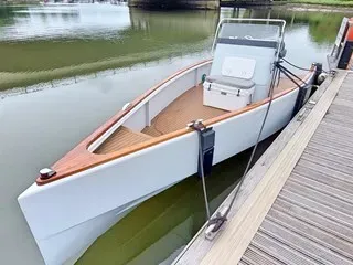 Corby Express 24