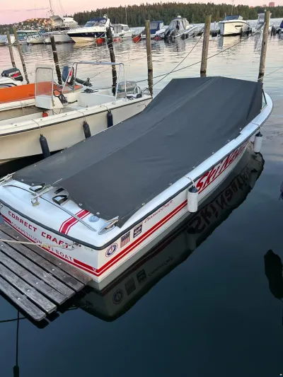 Correct Craft Ski Nautique