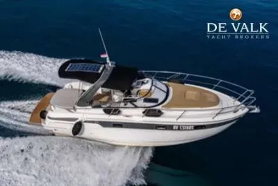 COURIER 970 motor yacht for sale