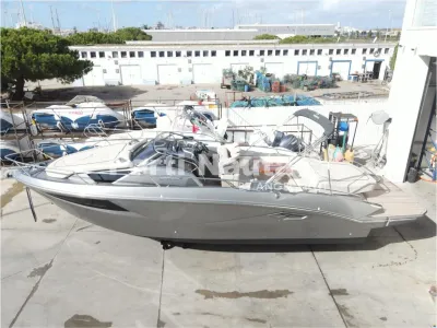 Cranchi Endurance 30