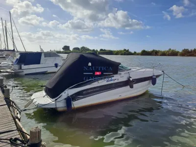 Crownline 270 CR