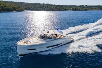 Custom 37 Motoryacht 2018